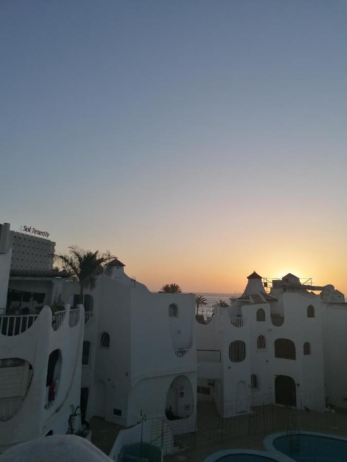 Wonderful White Appartament In Las Tortugas Playa de las Américas Exterior foto