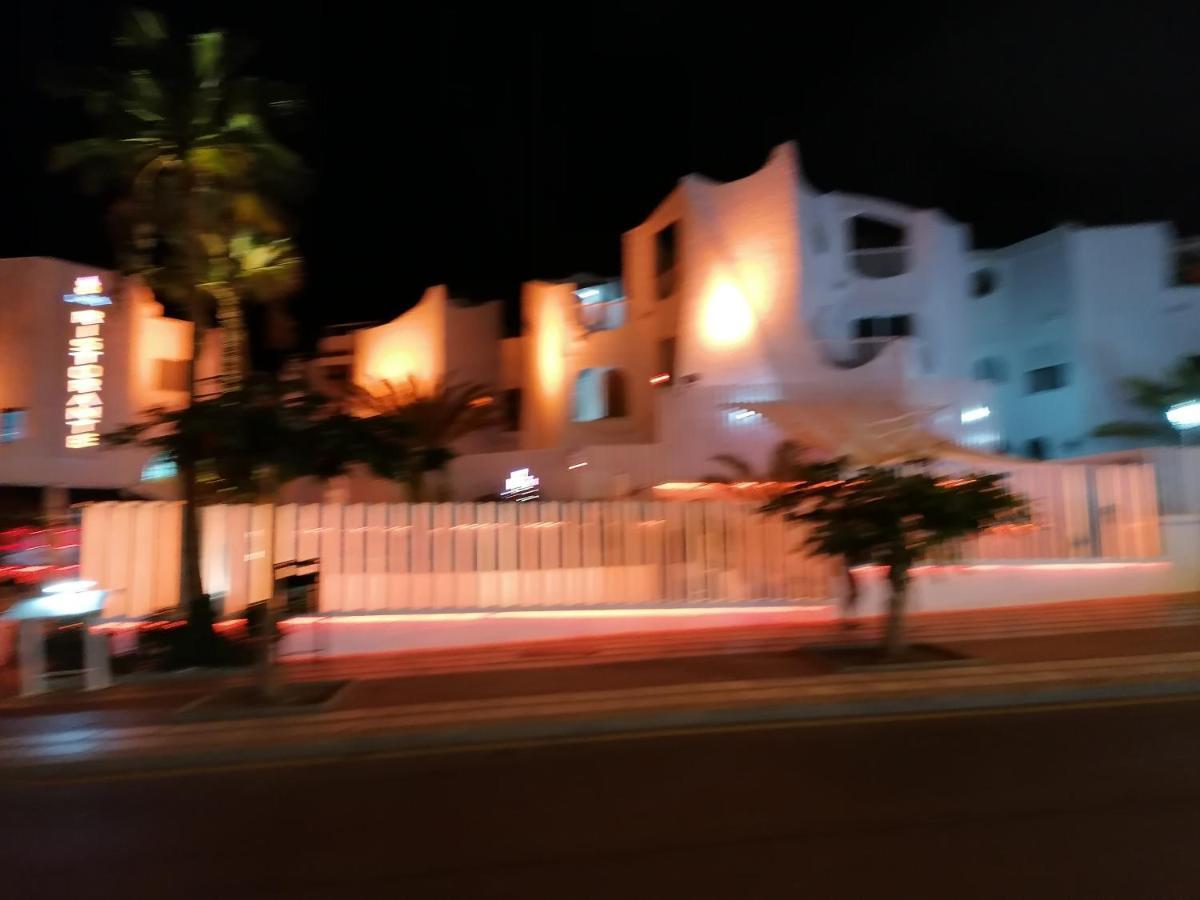 Wonderful White Appartament In Las Tortugas Playa de las Américas Exterior foto